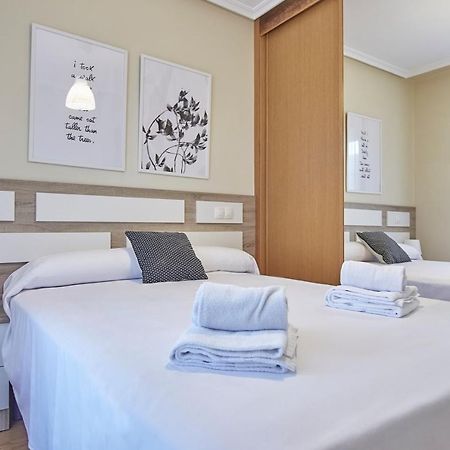 Apartagal- Oceano Vi, Barreiros Luaran gambar
