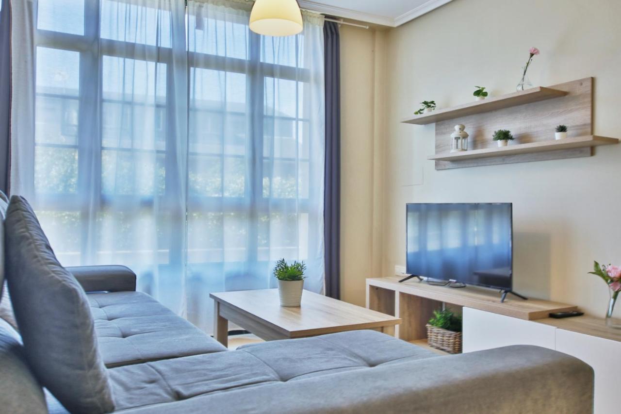 Apartagal- Oceano Vi, Barreiros Luaran gambar