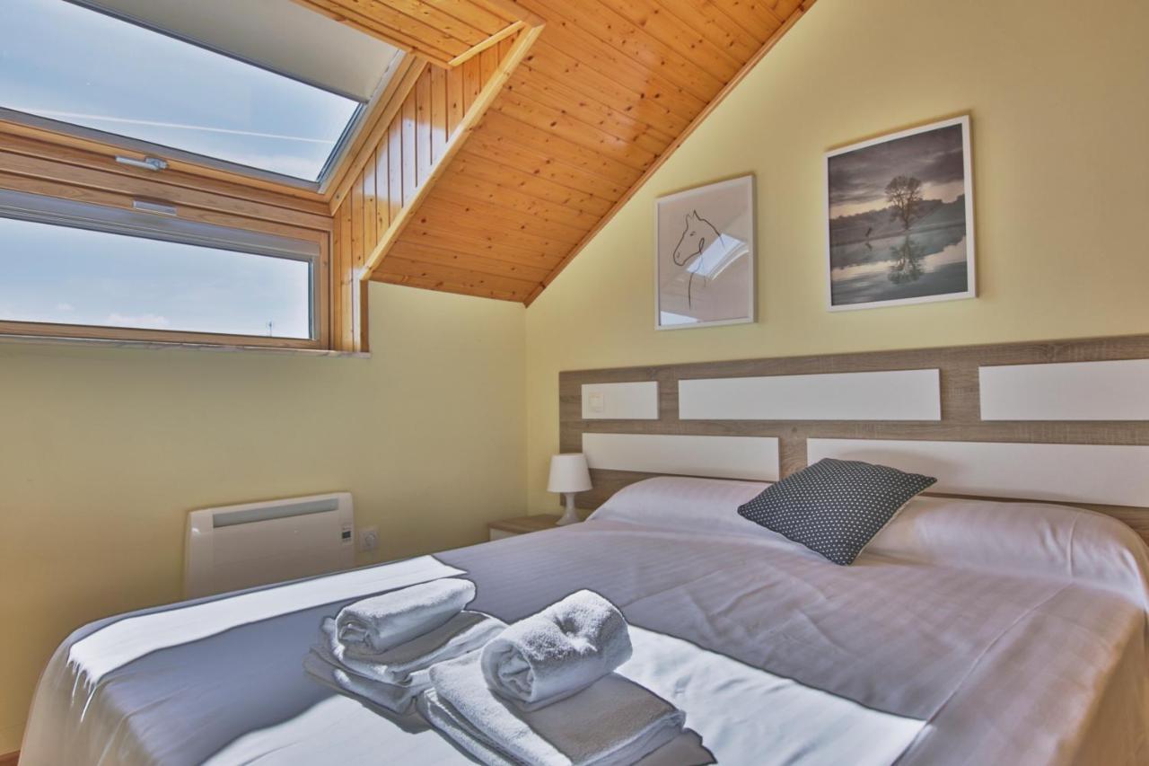 Apartagal- Oceano Vi, Barreiros Luaran gambar
