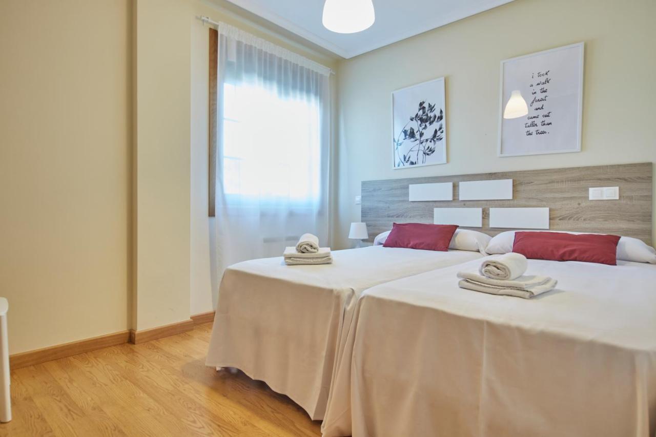 Apartagal- Oceano Vi, Barreiros Luaran gambar