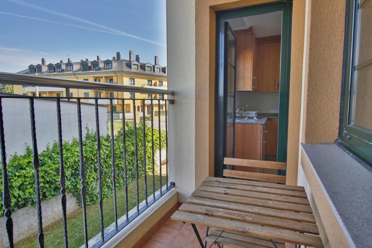 Apartagal- Oceano Vi, Barreiros Luaran gambar